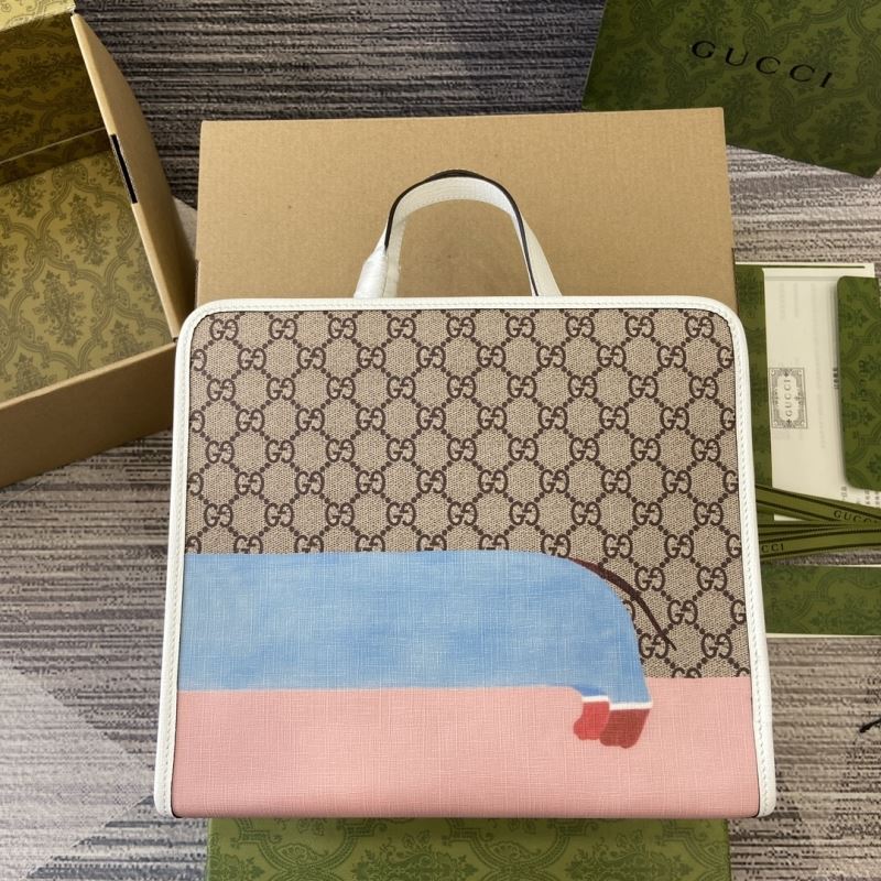 Gvc*1 tote bags